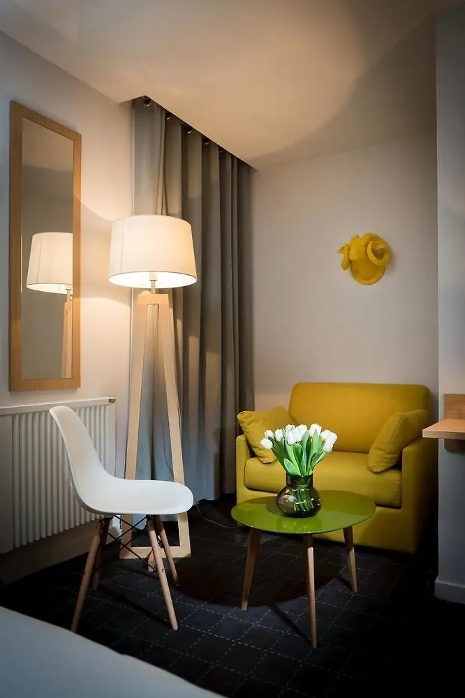 Hotel Mirabeau Eiffel Paris